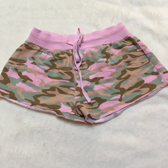 ARUBA Short shorts - Picture 2 of 2